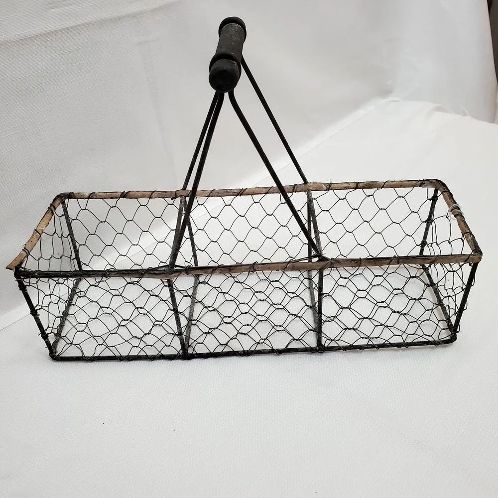 Farmhouse Style Utensil‎ Holder Cooking Caddy or Spoons/Forks/Knives...